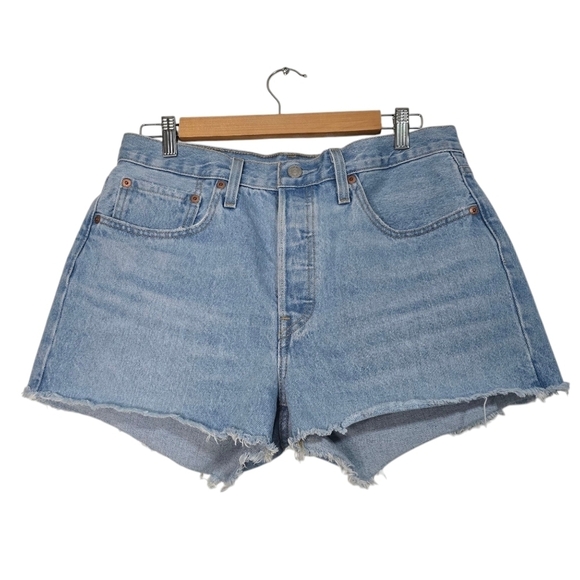 Levis 501 Rigid Blue Jean Shorts Buttonfly Raw Hem Casual Wardrobe staple basic - Picture 1 of 11